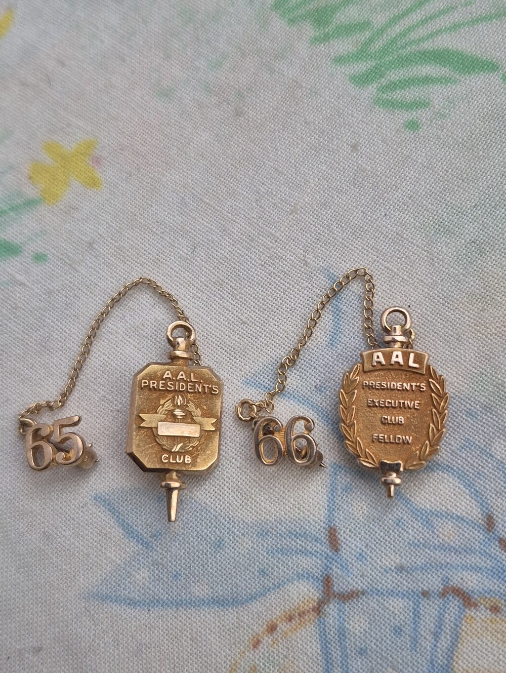 🌙Vintage 10K Solid Gold AAL President's Club Tie Tack Set 1965 & 1966 Pins 7g